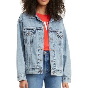 NWT Levi’s Denim Jacket
